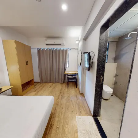 Hotel Singhs International