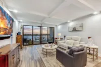 Modern and updated 2-bedroom waterfront condo in Fort Myers Beach with pool