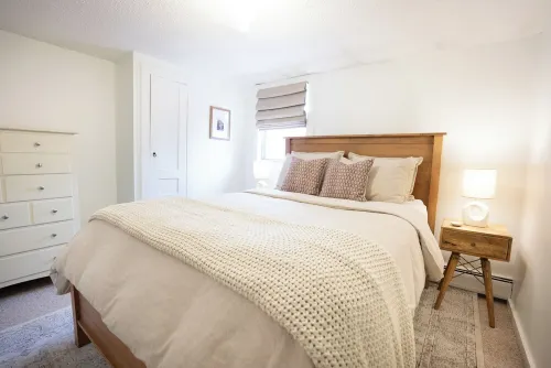 Cold Hollow House, 2BR, Next to Cider Mill