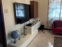 Free Loaner car….Barbados Charming 3-Bedroom with AC, WiFi in ST James. Hotels in Prospect