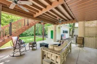 Quaint Elysburg Cottage Walk to Knoebels Resort!