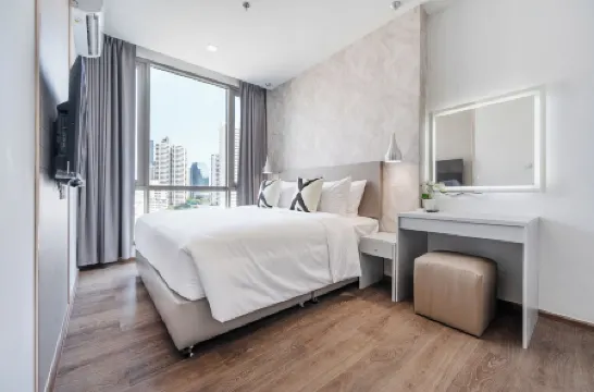 The Rich Residence Sukhumvit Nana