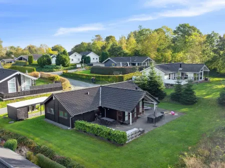 "Kaarina" - 250m from the sea