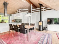 "Hellin" - 175m from the sea