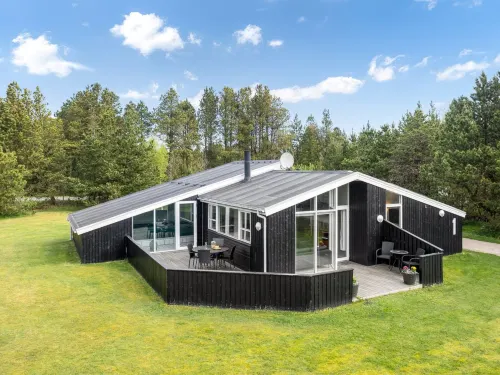 "Halwarth" - 250m from the Sea Hotels in Jerup