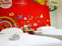 Citismart Bidadari Hotel - parkir