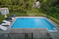 Home 2 Mi to Mashpee Commons! Pool and Screened Deck - Pools