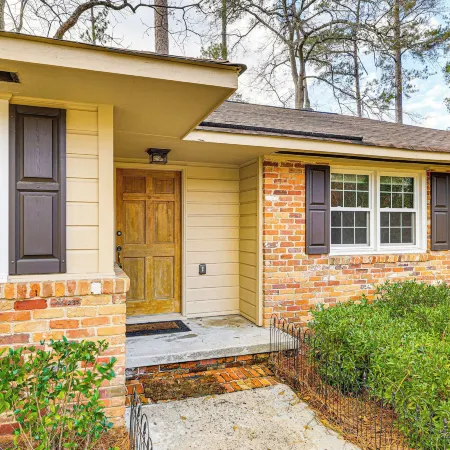 Walk to Powderhouse Polo Fields: Aiken Getaway