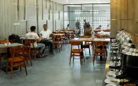 Lex Hotel Banjarmasin by Excelsior - فطور