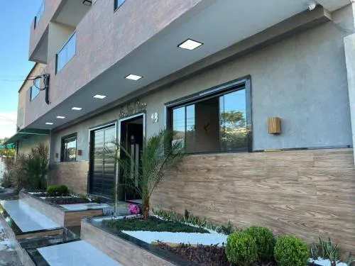 Apart Hotel São Pedro Inn Caxias = 聖佩德羅卡西亞斯公寓酒店