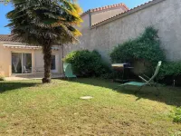 House on the banks of the Thouet near Thouars/St Varent Hotels in Thouars