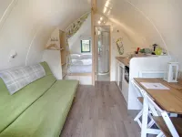 Pet-friendly Lakeside Cabin.