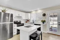 Denver 3bed/2 bath with spacious backyard