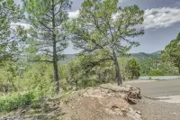 Hillside Haven w/ Deck < 2 Miles to Dwtn Ruidoso! - 2-Star
