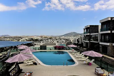 Degirmenburnu Residence Hotels near Mausoleum at Halicarnassus