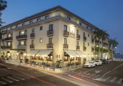 韋拉克魯斯馬雷貢假日旅館