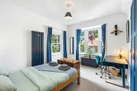 Flint Cottage – 3 Mins to Beach Hotel a Arun District