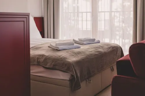 Rojo - Aksamitne Tony Ponad Starym Miastem