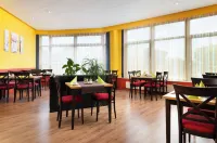 Ates Hotel Lampertheim - breakfast