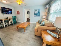 Cute Cottage 1.5Mi 2 Beach  Duplex Has Dock on Gulf Access Imperial River