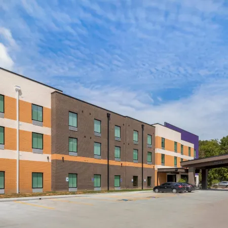 Sleep Inn & Suites