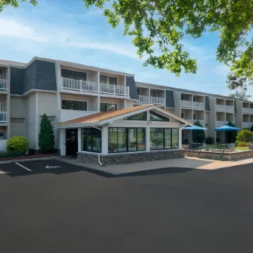 Spark by Hilton Chincoteague Island