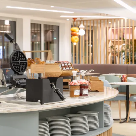 Hampton by Hilton Paris Charles de Gaulle Airport
