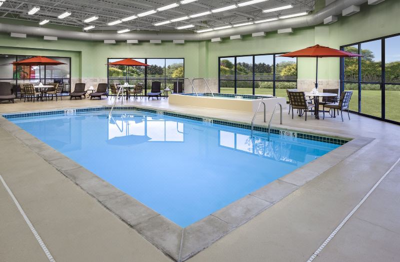 Holiday Inn Wichita East I-35 by IHG photo 2