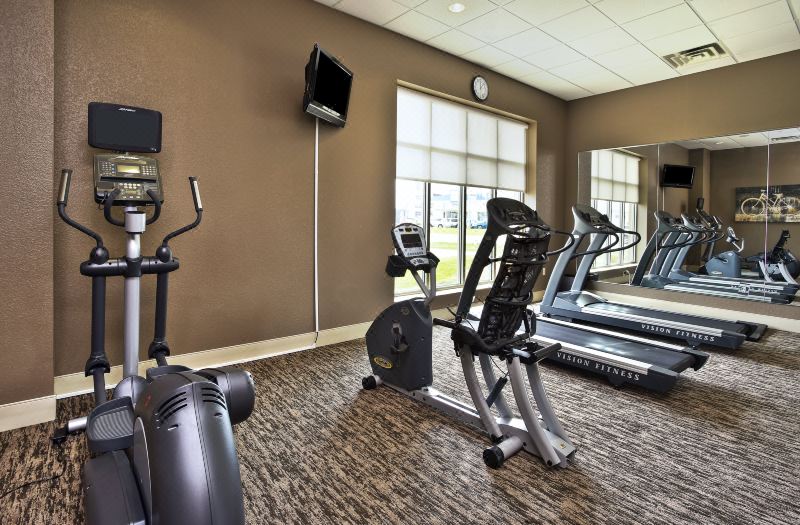 Holiday Inn & Suites Green BAY Stadium by IHG photo 4