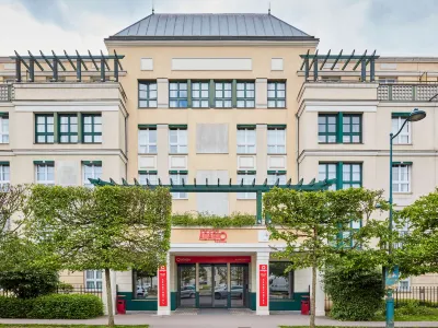 Aparthotel Adagio Val d'Europe près de Disneyland Paris Hôtels à proximité de : SEA LIFE Val d'Europe