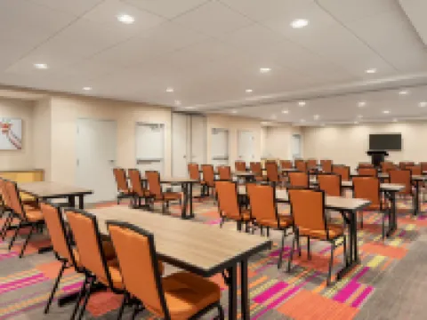 โฮม 2 สวีทส์ บายฮิลตัน วูดบริดจ์ โปโตแมกมิลส์ โรงแรมในวูดบริดจ์