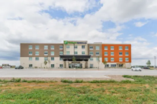 Holiday Inn Express & Suites OGALLALA by IHG