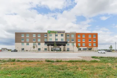 Holiday Inn Express & Suites OGALLALA by IHG Отели в г. 