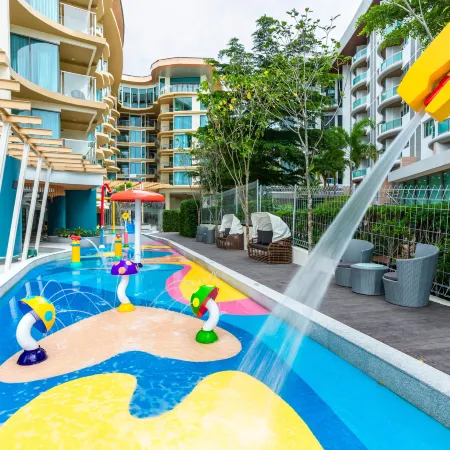 Centara Sonrisa Residences & Suites Sriracha