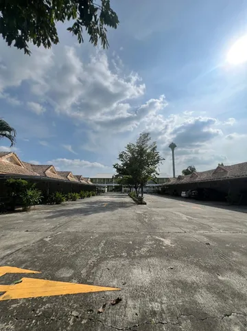 รูปภาพของโรงแรมสระบุรีการ์เด้น