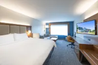 Holiday Inn Express & Suites Greenwood Mall Hotels in Abbeville