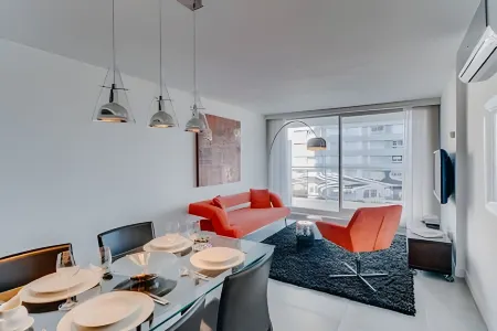 Oceana Suites Yoo Отели рядом с достопримечательностью «Pista de karting El Jagüel»