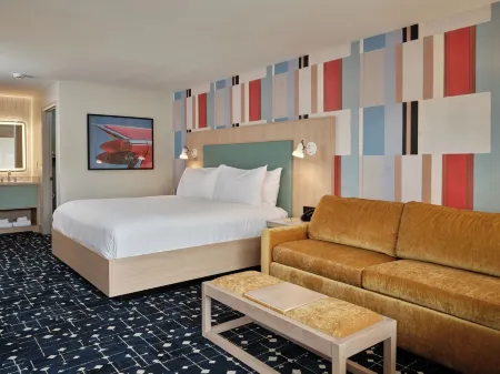 Colony House Motor Lodge