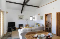 Downe Cottages - Homestays
