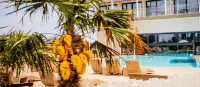 SlowDown Bottsand Hotel und Spa - Pools