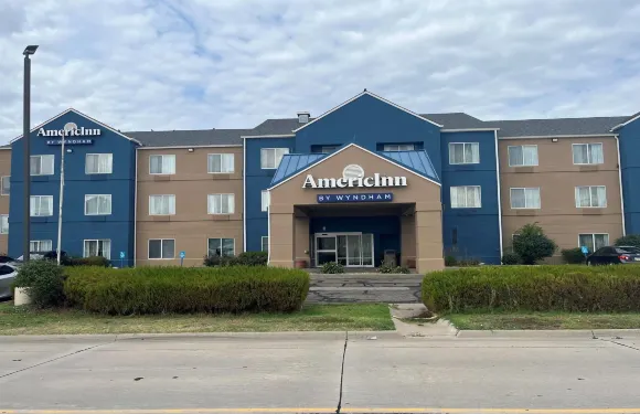 海斯AmericInn酒店