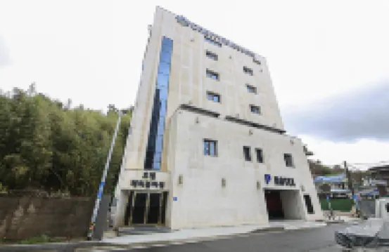 Jinhae Cherry Blossom Hotel