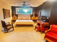 Cowgirl Craftsman - Private King Suite Upstairs -  Historic Downtown J'Ville Hotels in Jacksonville