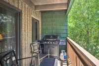 Frisco Condo 2 Blocks to Main St Year-Round Fun! - Parkplatz