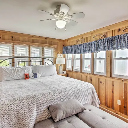 Beachfront Sebago Cottage w/ Deck + Grill!