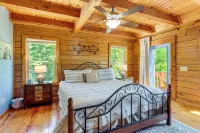 'Owl's Nest' Pet-Friendly Cabin w/ Private Hot Tub - 3-Star
