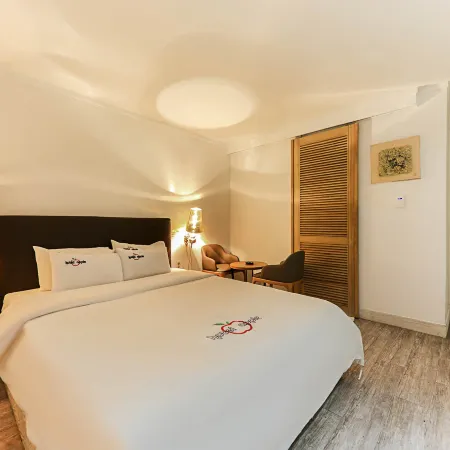 Chungju Apple Hotel