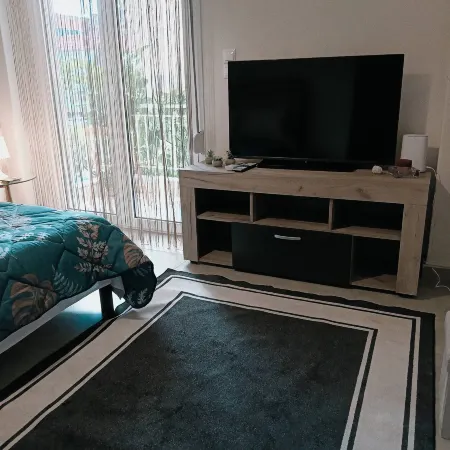 Candy Studio Apt Marousi Отели в г. Маруси
