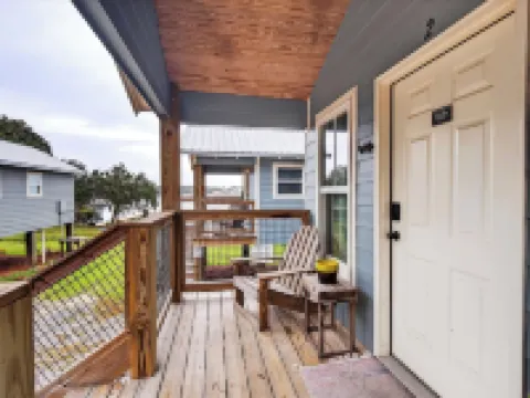Gil's Bayou Cabins Hotels in Ocean Springs
