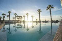 Dioscuri Bay Palace - piscina